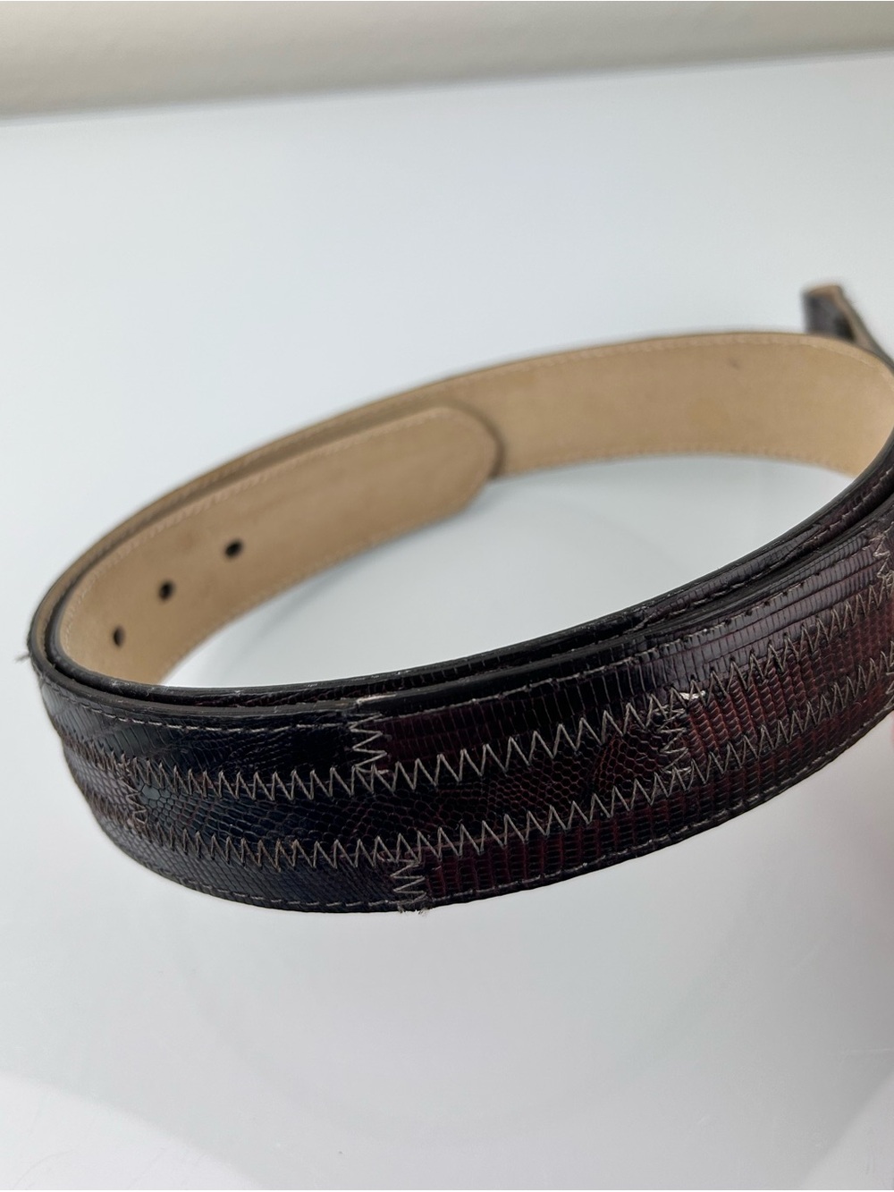 Tony Lama Genuine Lizard Men's Dark Brown Leather Belt Stitching No Buckle Sz 40